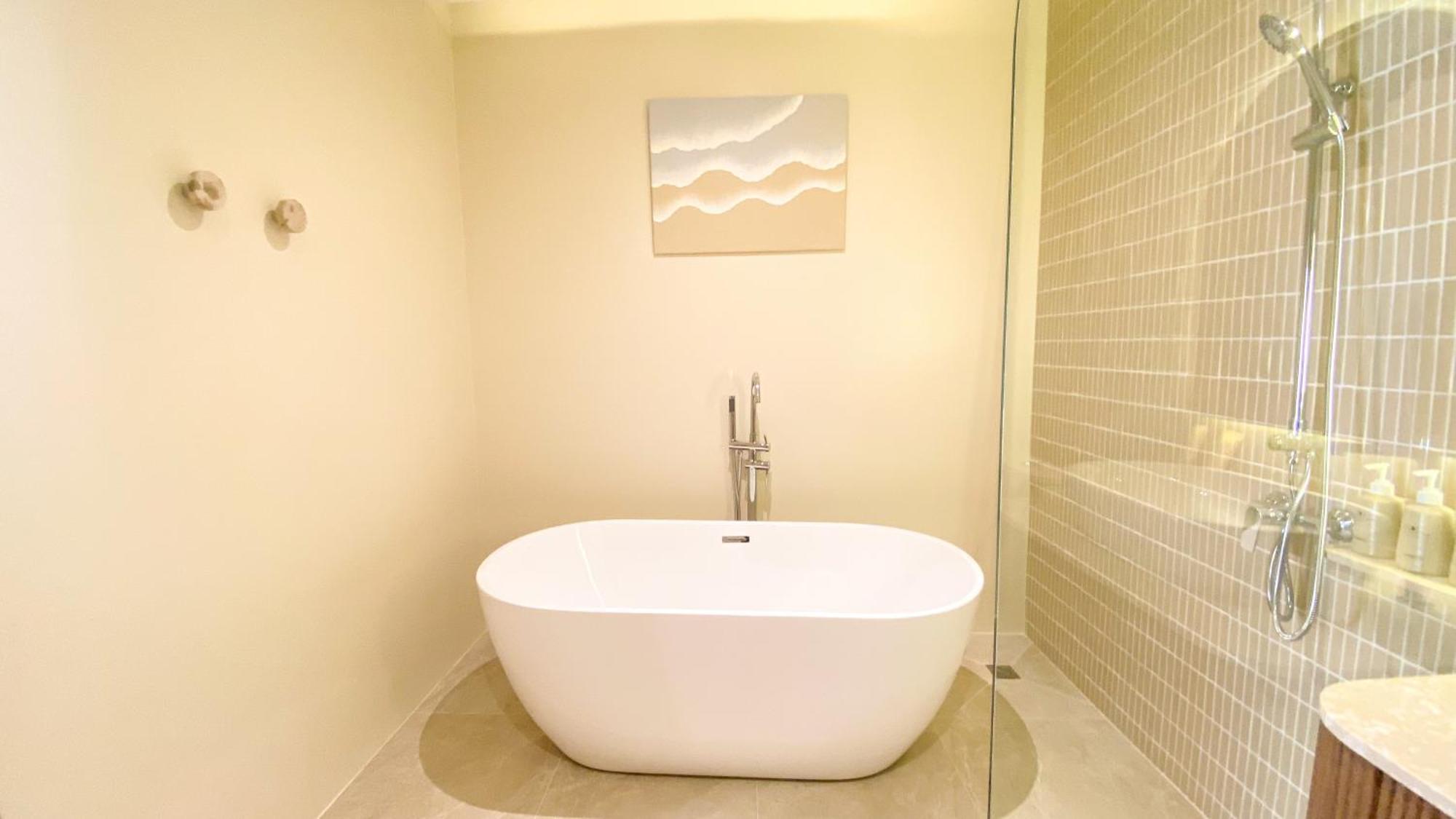 Baan Rinrak บ้านรินรักษ์ Ko Lan