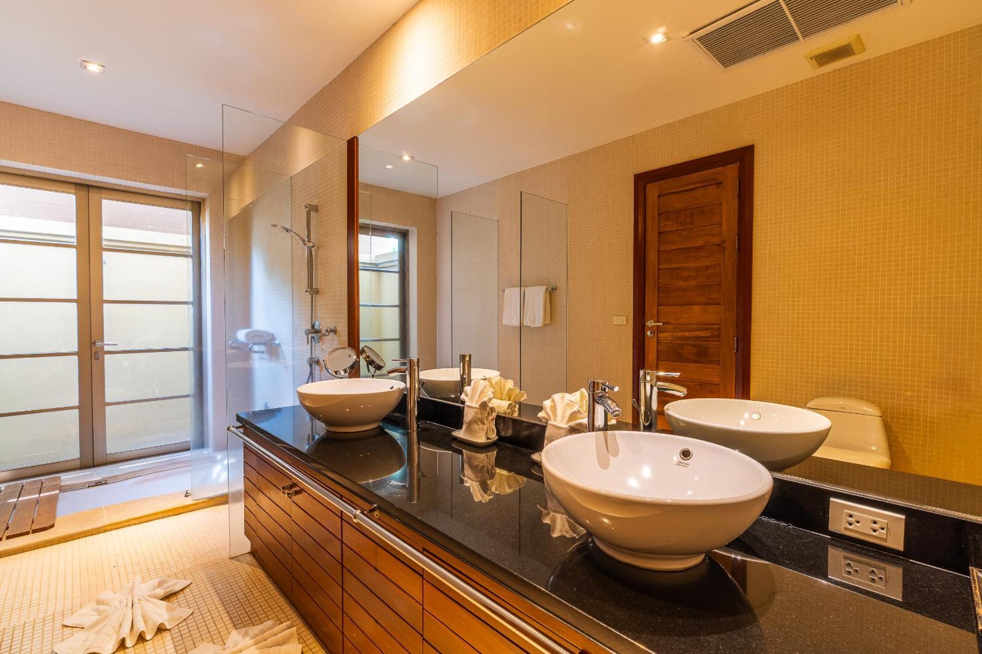 Villa The - Private Retreat, 10-min Walk To Bangtao Phuket