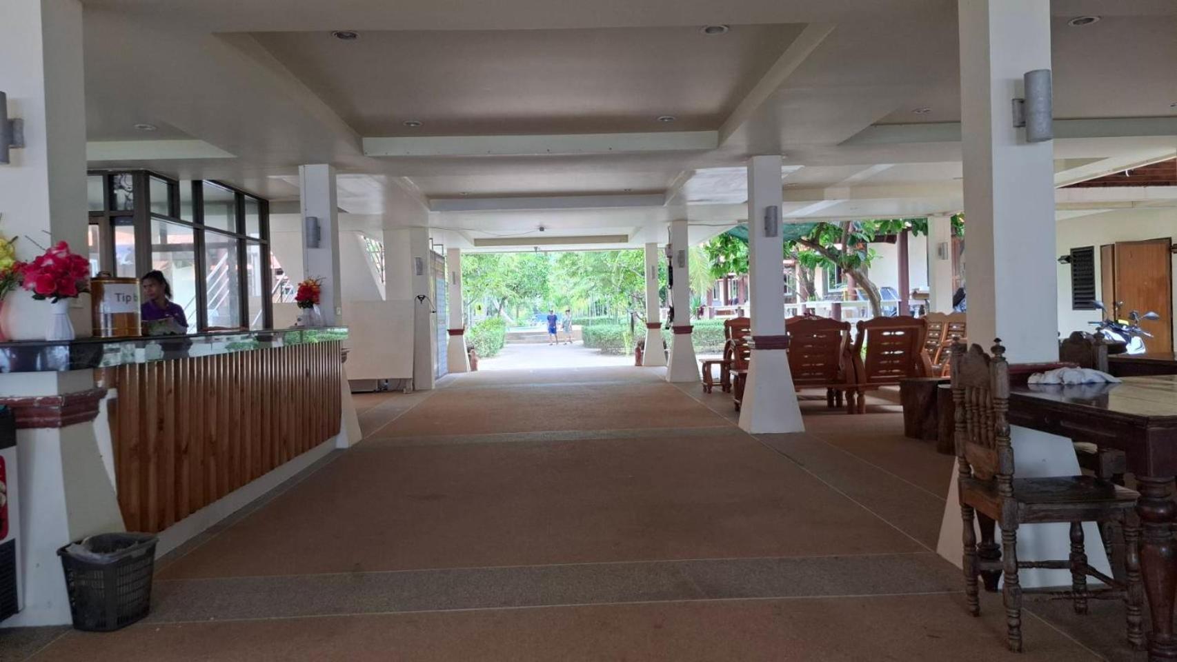 Hotel Lanta Summer House 1 3*