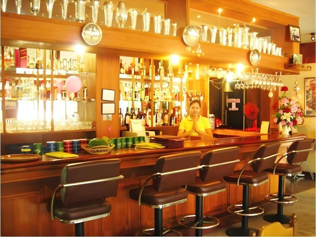 Hotel Mr.mac's Place 2*