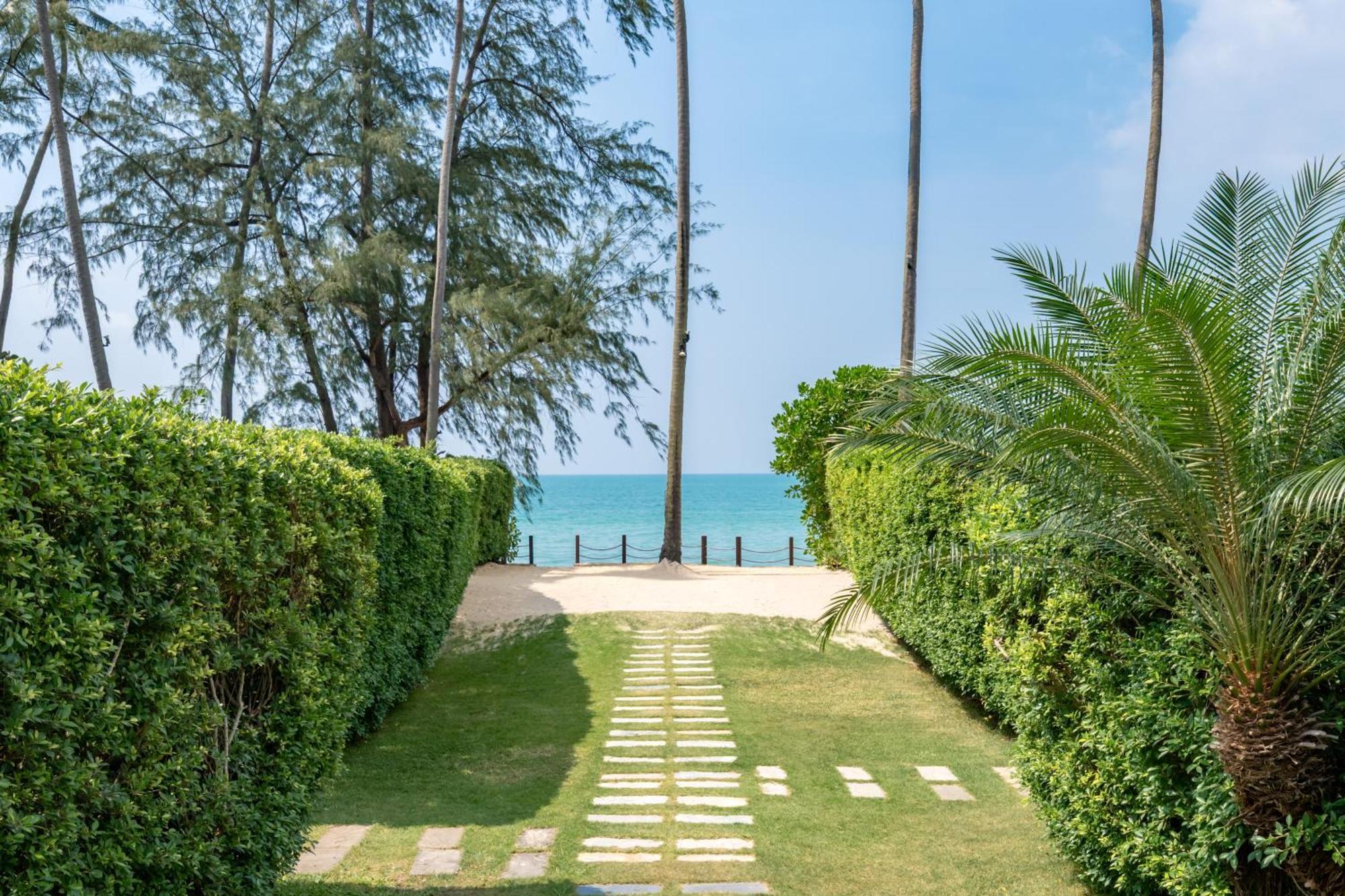 Nikki & Koh Samui