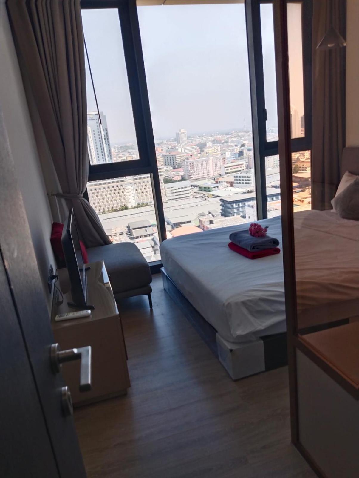 The Edge Infinity Apartment *