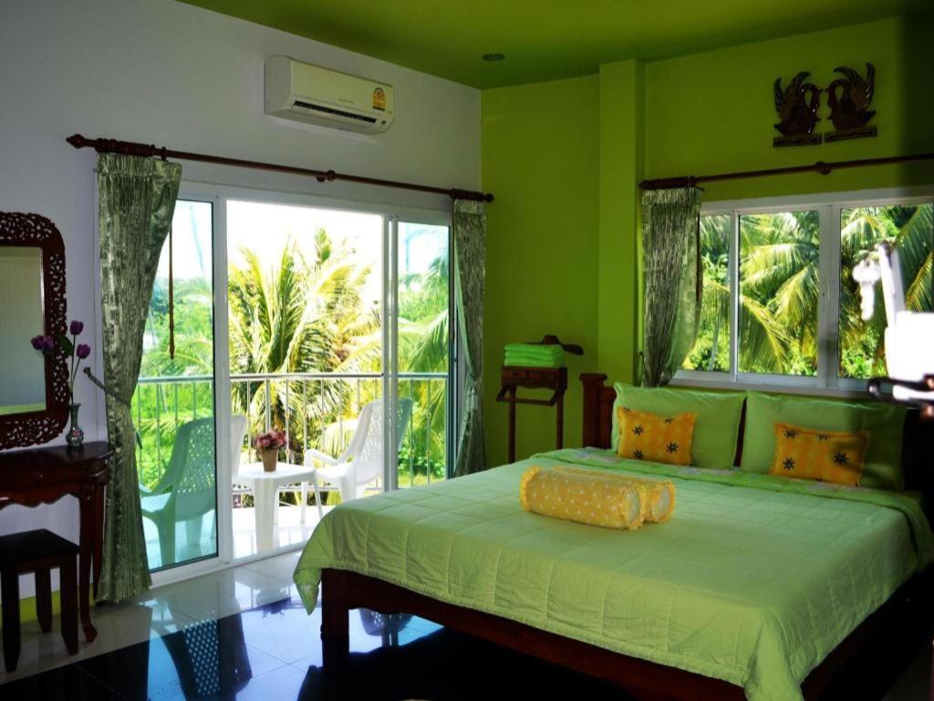Sairougn Seaview