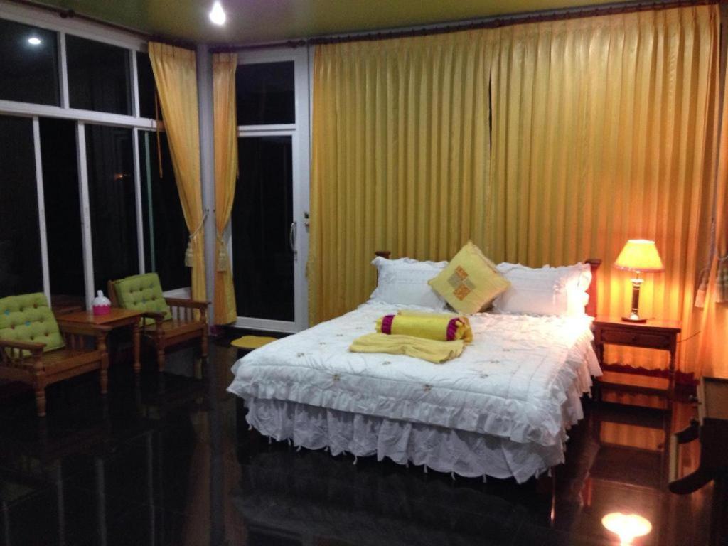 Sairougn Seaview Hotel Klong Muang Beach
