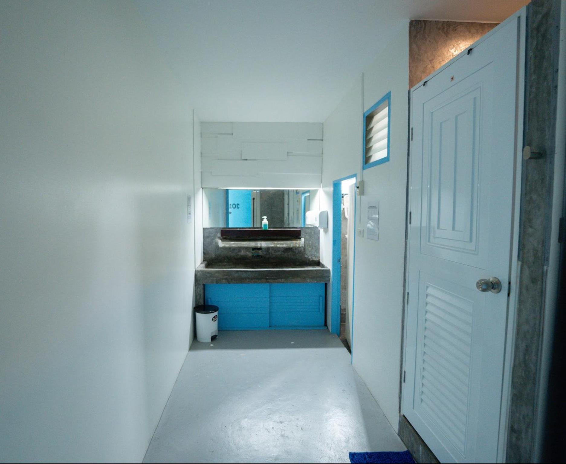 The Hangout Hostel Ao Nang
