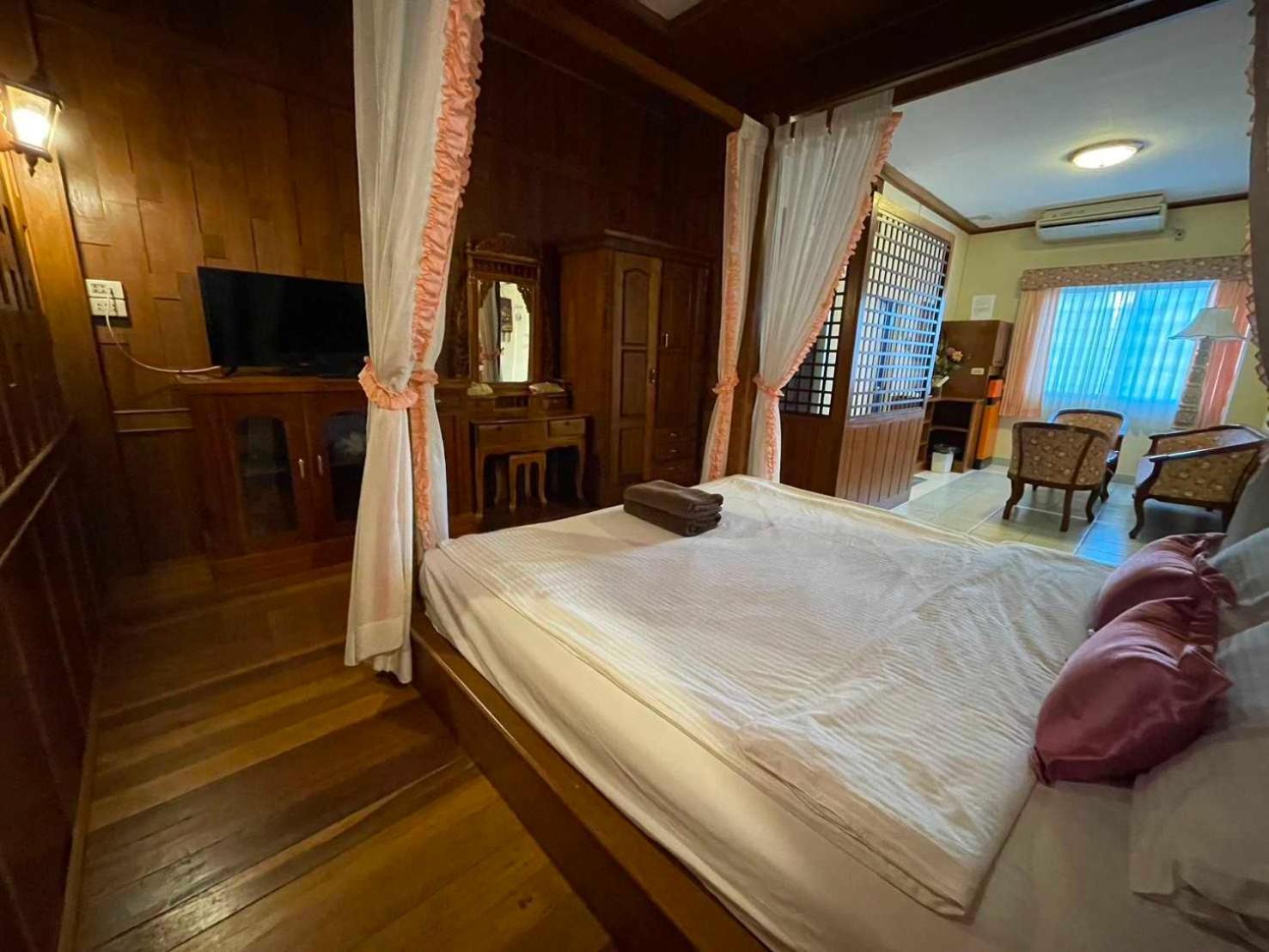 Oyo 75486 Anna Guest house 3*
