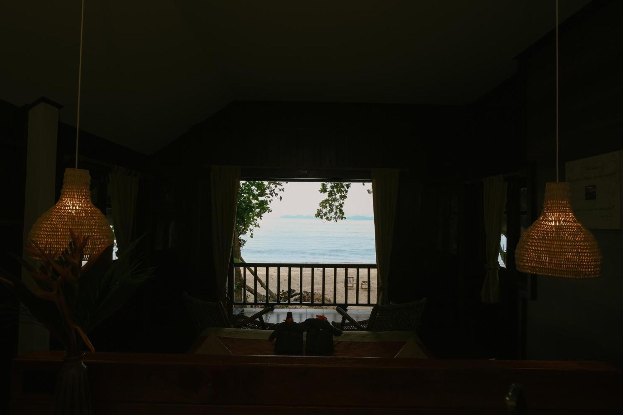 Joy And Restaurant Guest house