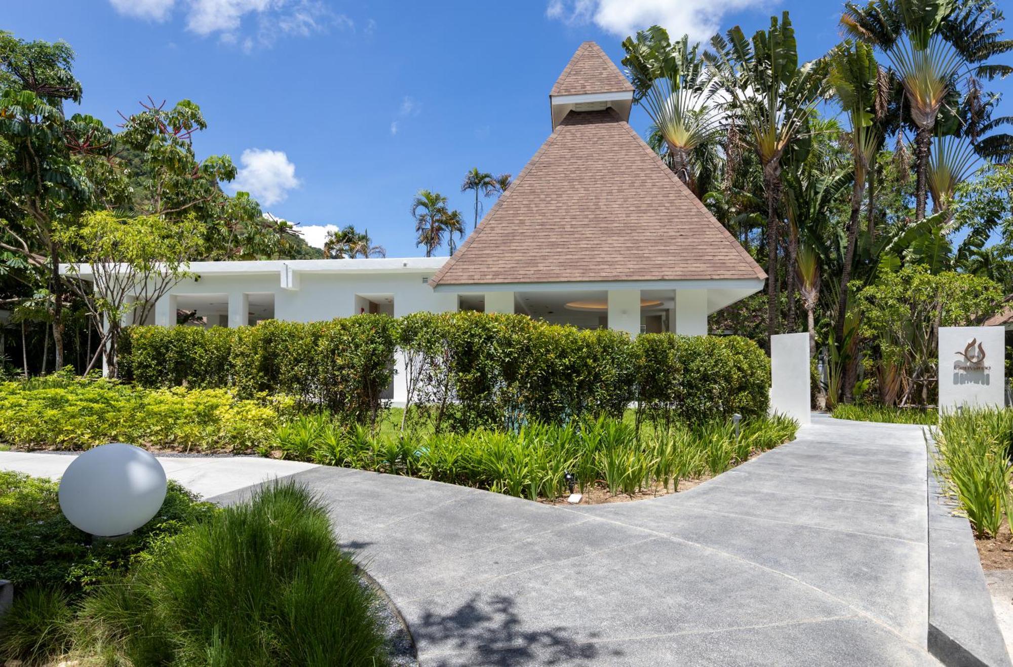 Hotel Centara Phuket - Sha Extra 4*