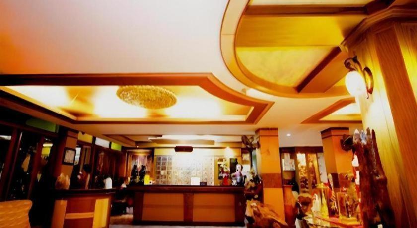 Dream Hotel