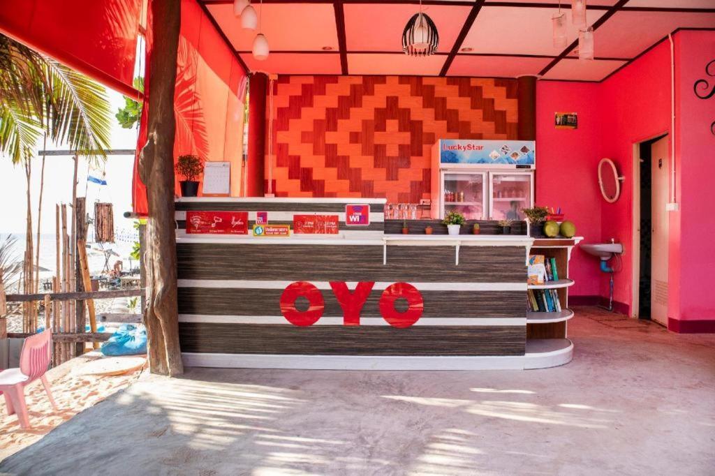 Oyo 797 Pink House