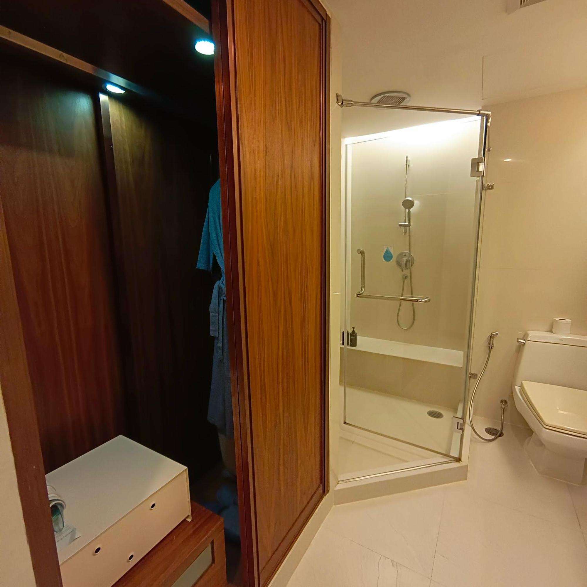 Sacha's Uno Sha Hotel