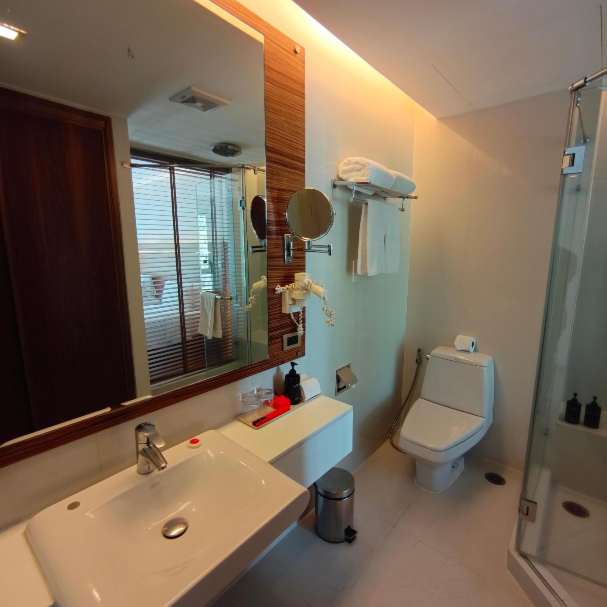 Hotel Sacha's Uno Sha 3*