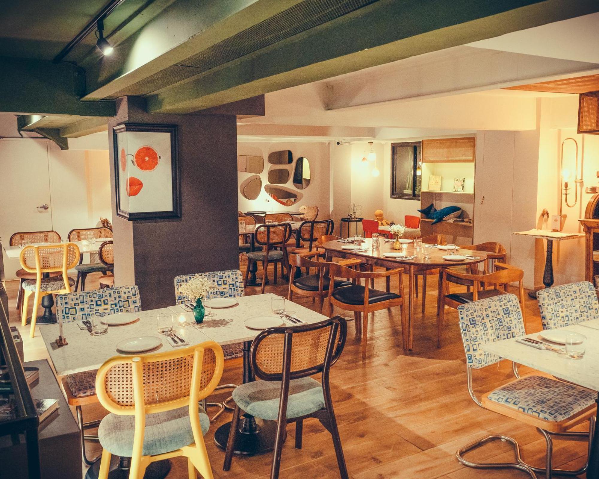 Sacha's Uno Sha Hotel 3*