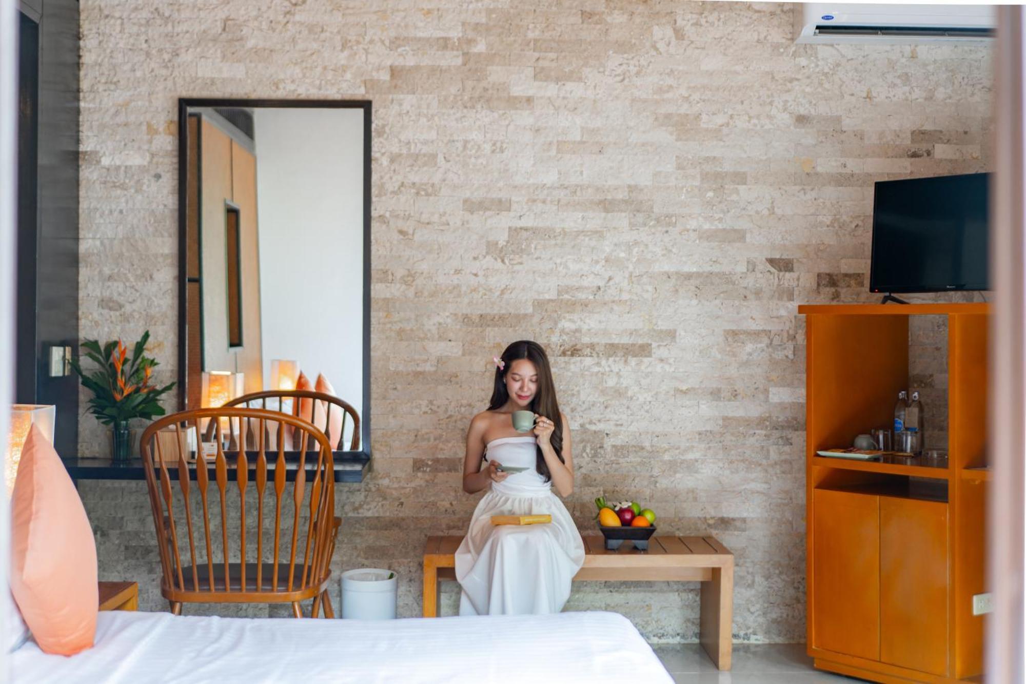 Baan Krating Phuket -sha Resort