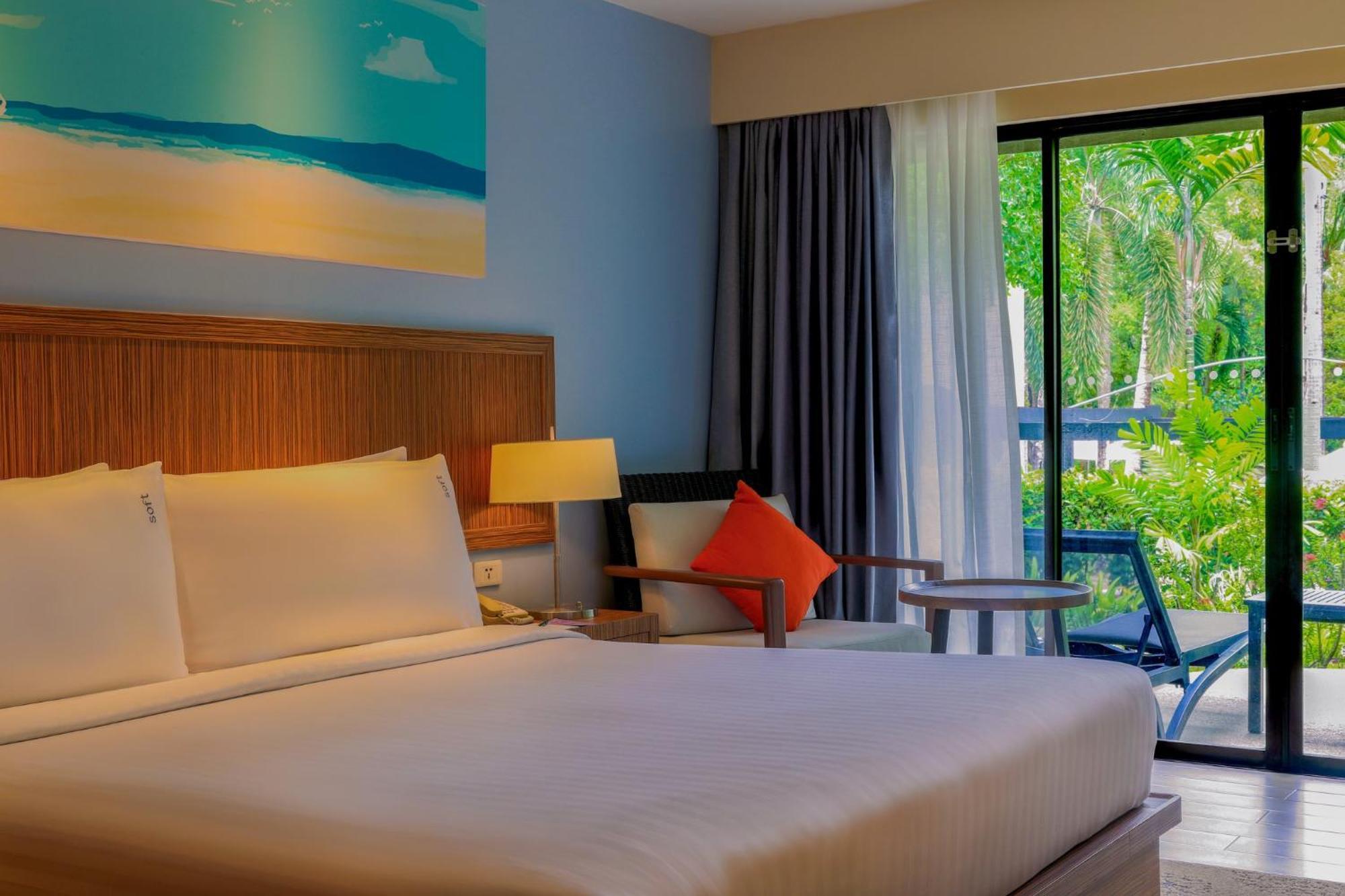 Phuket By Ihg Hotel 4*