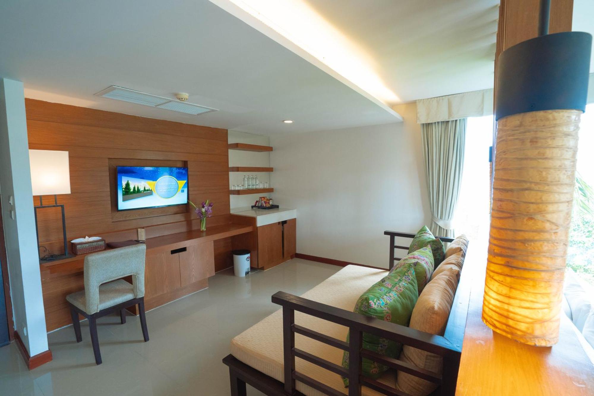 Peach Blossom & Pool - Sha Hotel Kata Beach (Phuket)