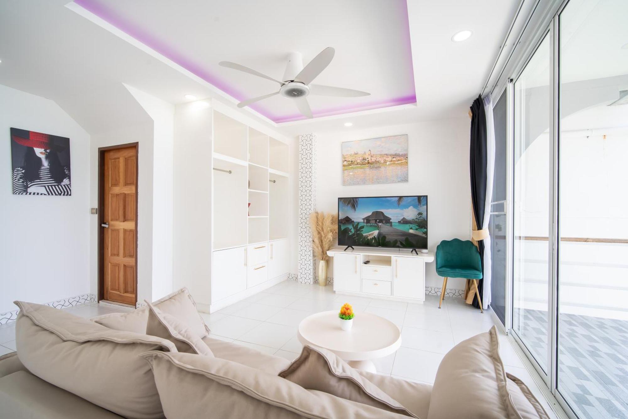 Mona Seaview Pool Front Aoyon Villa *