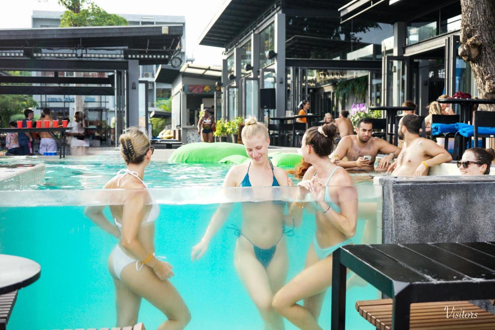 Hotel Lub D Chaweng - Beachfront & Vibrant Social Vibe