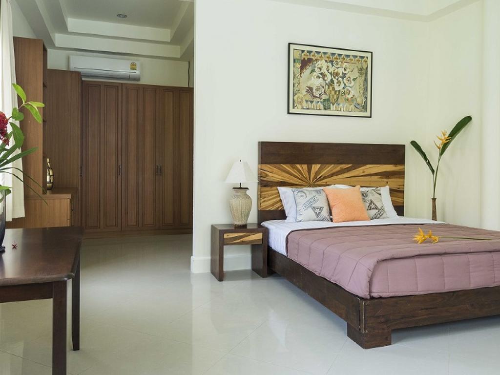 Tropic Sun - Phuket Pousada