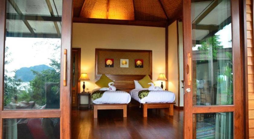 Khaothong Terrace Resort 3*