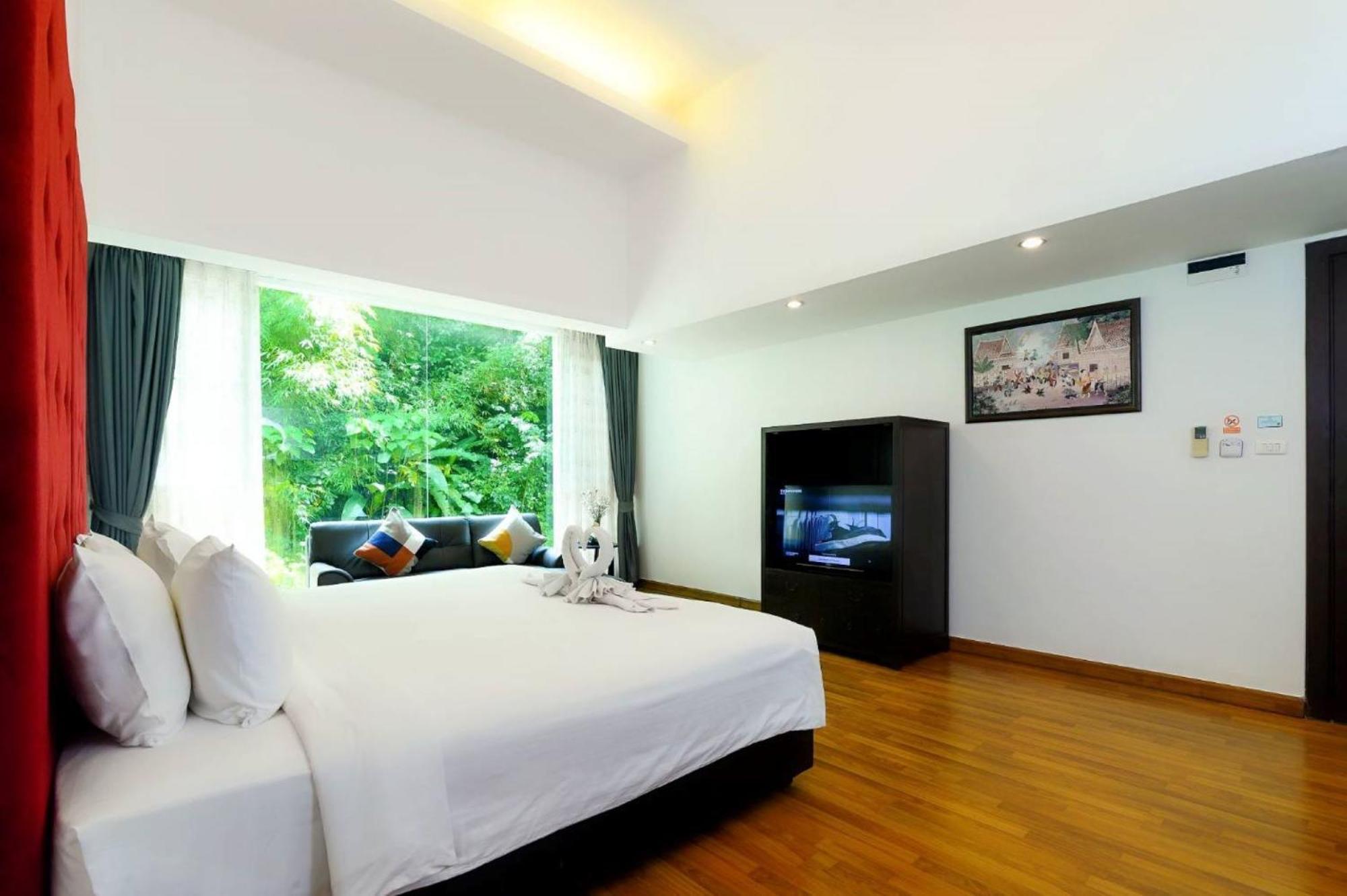 Resort Hilltop Wellness Kathu