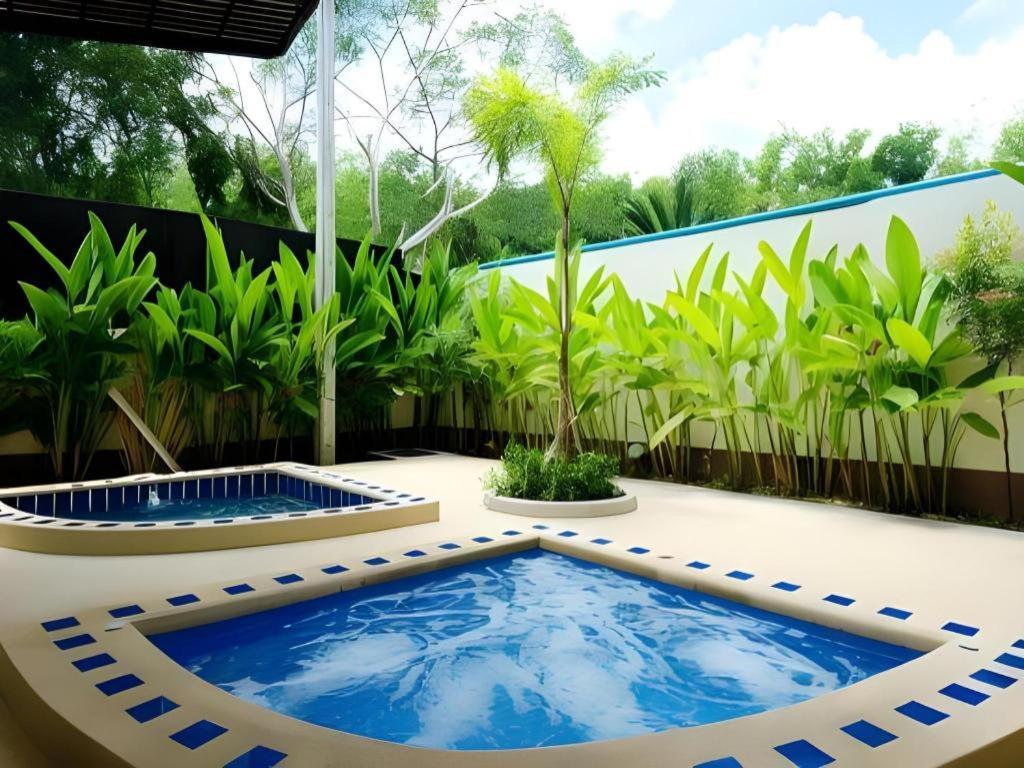Nattha Waree Hot Spring And Resort Ban Nua Khlong