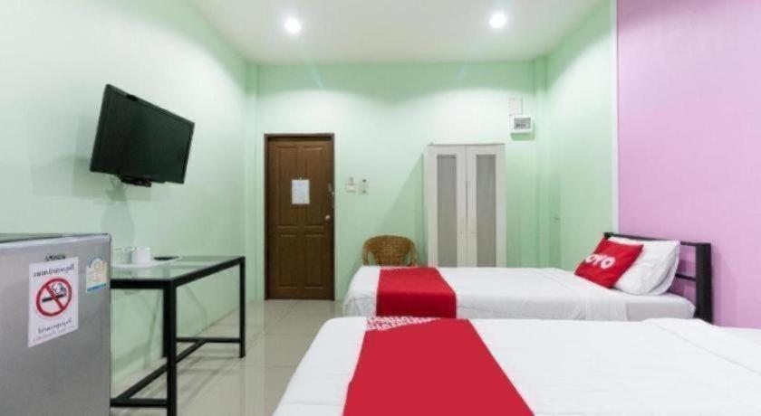 Hotel Oyo 1163 Eden Phuket