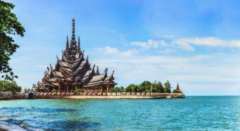 R-con Blue Ocean 3* Pattaya