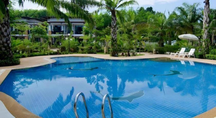 Resort Nattha Waree Hot Spring And