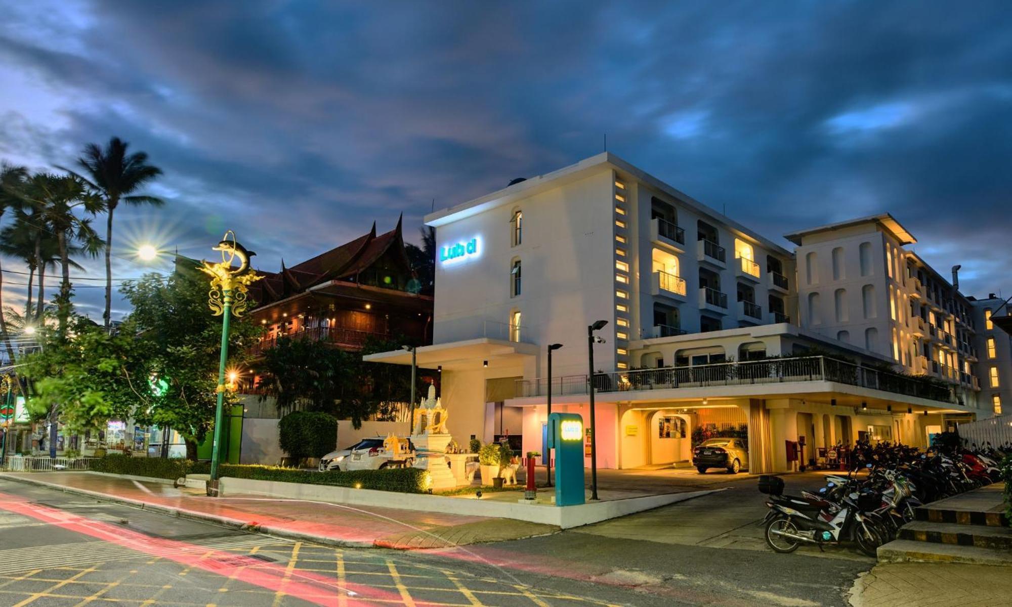 Lub D Phuket - Near & Vibrant Social Vibe Patong