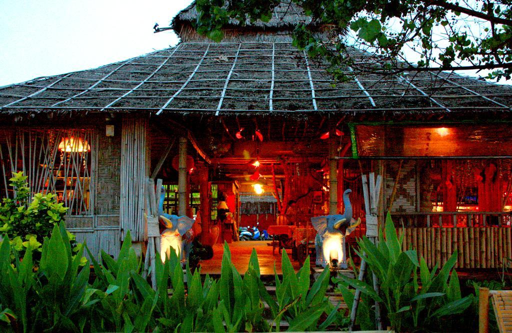 Cha-ba & Art Gallery Resort Koh Lanta