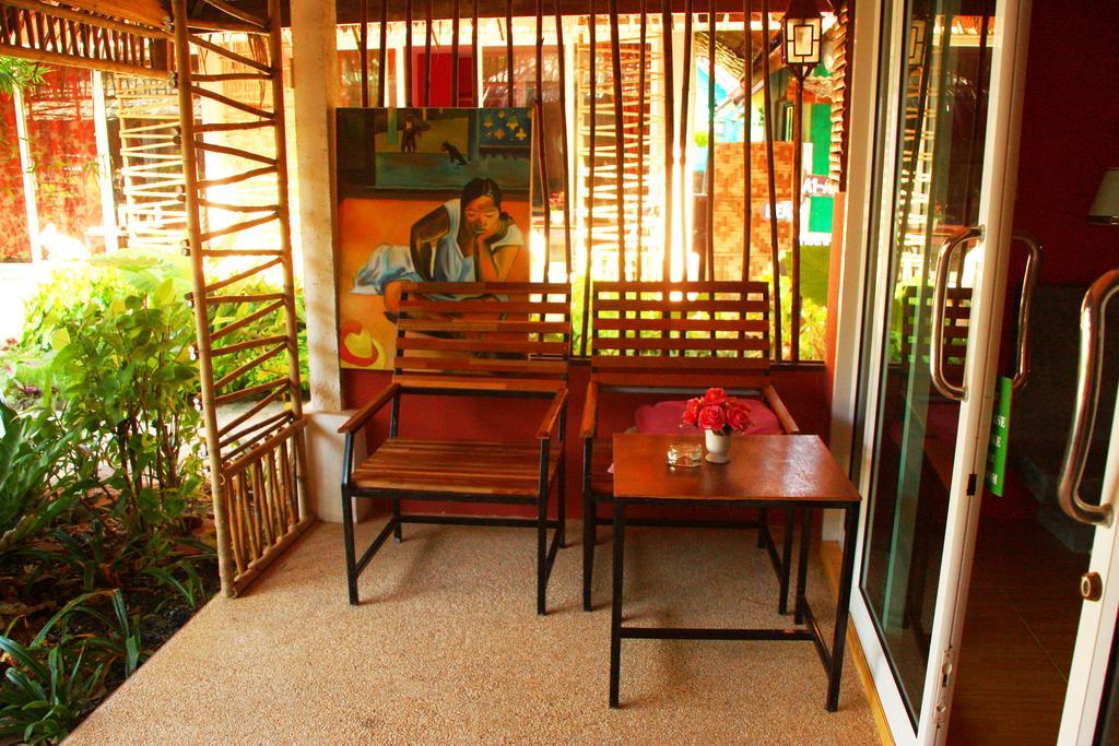 Cha-ba & Art Gallery Resort