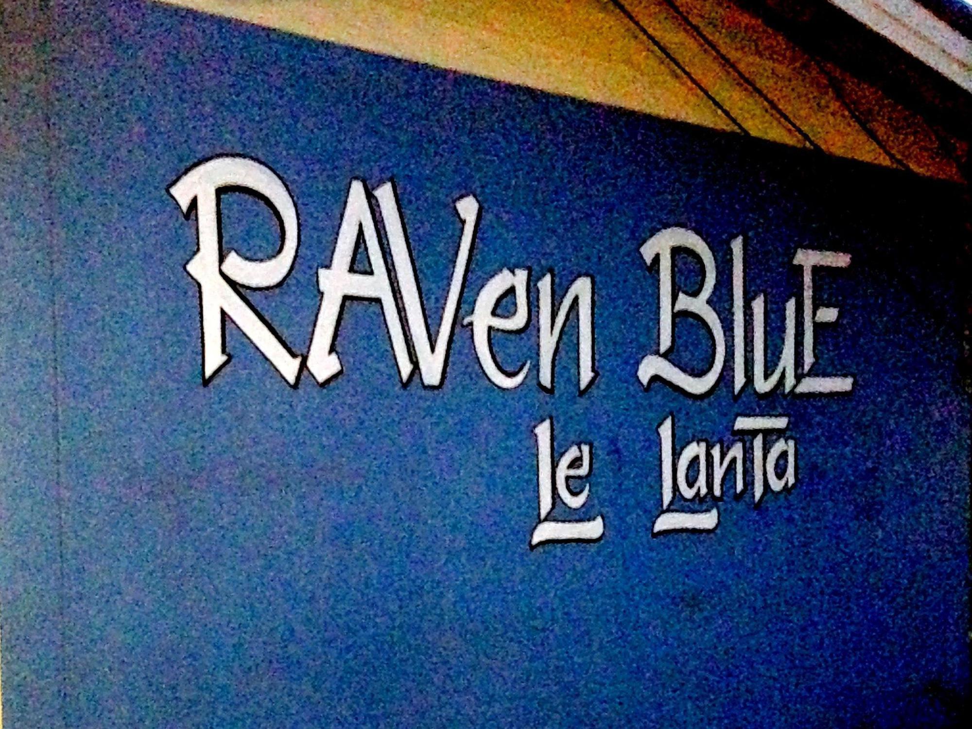 Guest house Raven Blue 2*