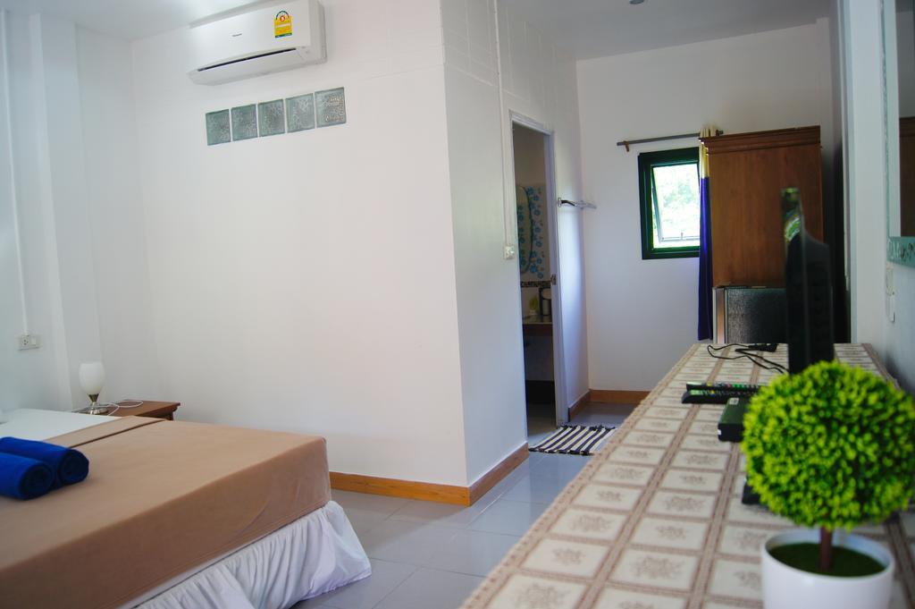 Guest house Lanta Sky House