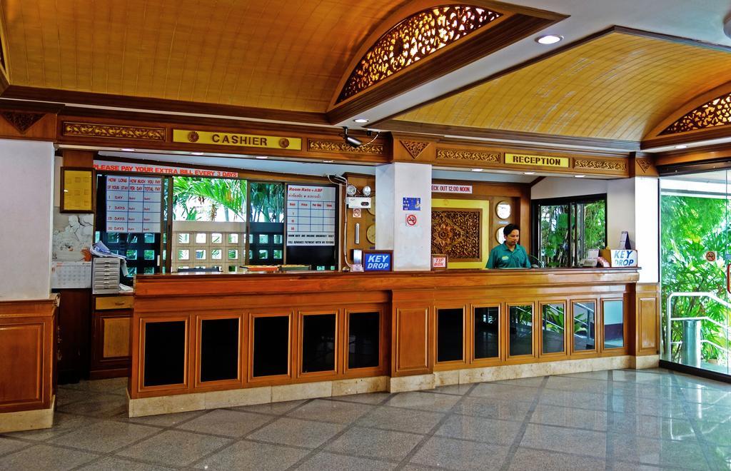 Hotel Lek