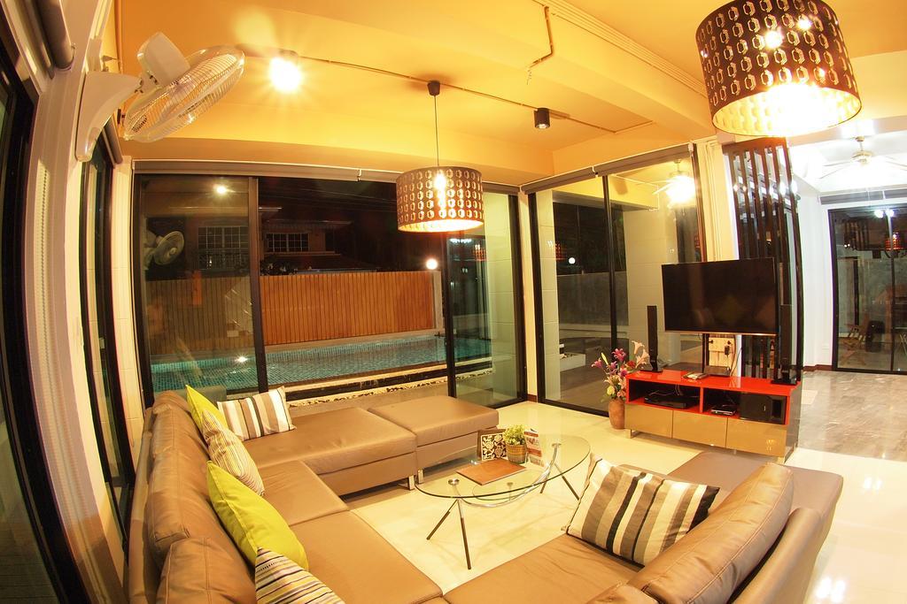 Vichy Villa *