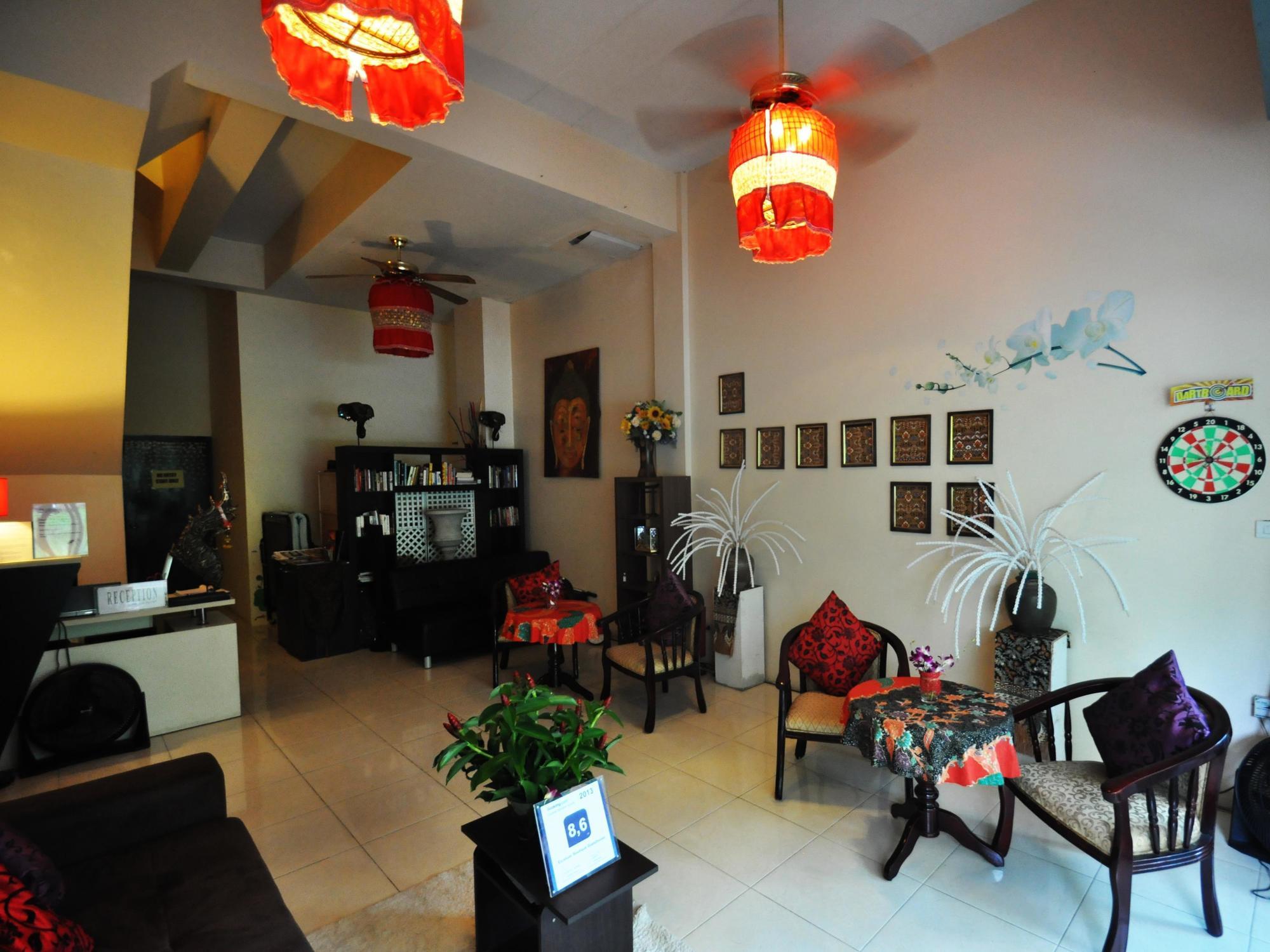 Elcidium Boutique 2*