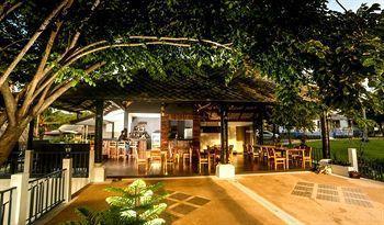 Soontreeya Lanta 3*