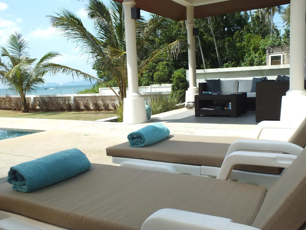 Driftwood Villa Had Yao Beach