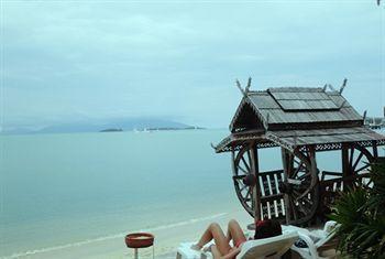 Kinnaree Hotel 3*