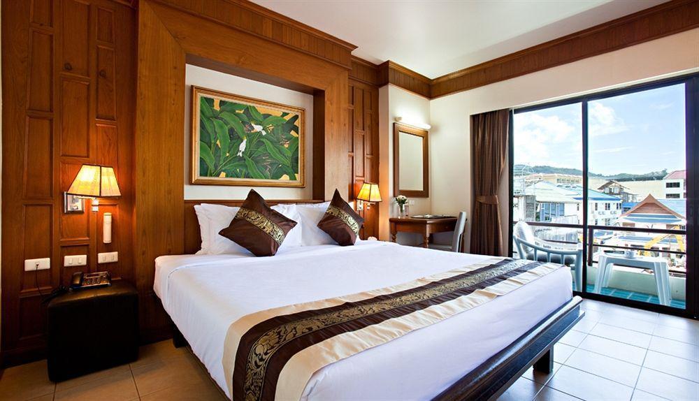 Hotel C & N Patong, Phuket