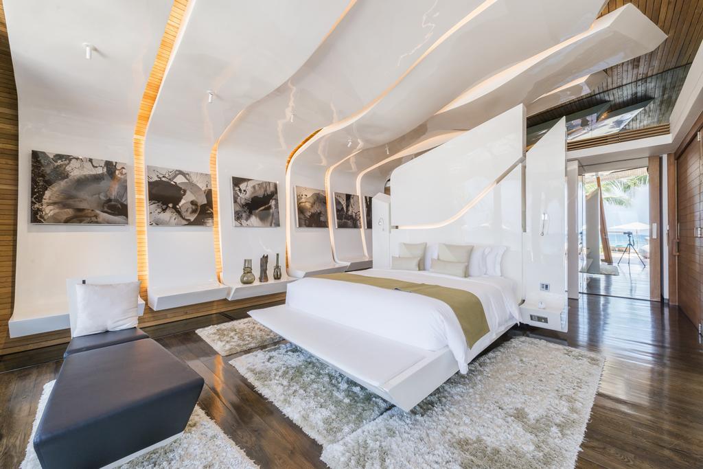 Iniala House 5*