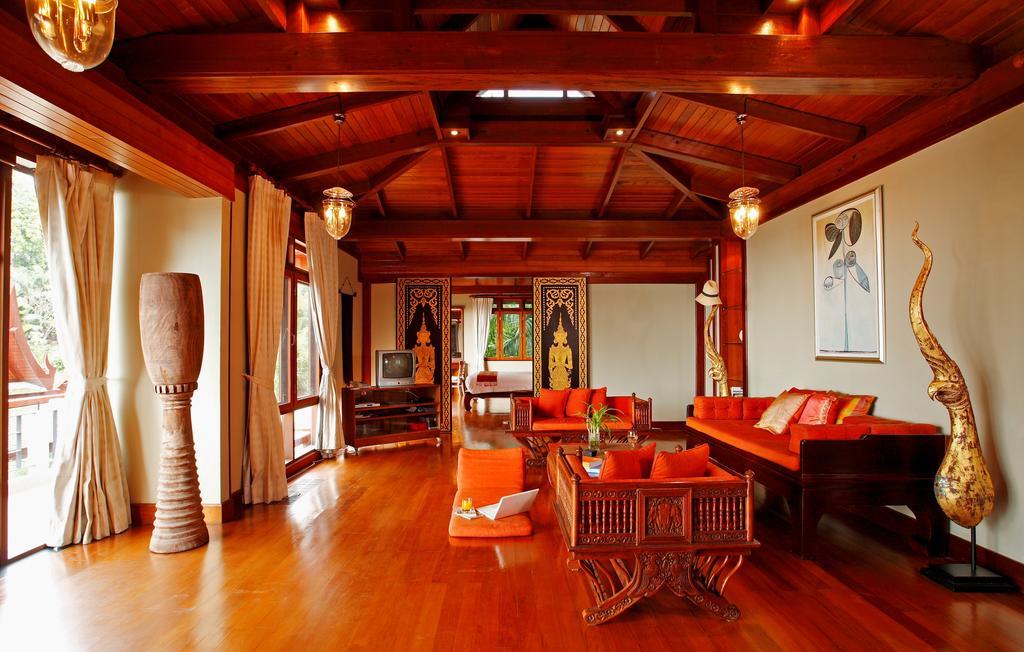 Beach 3 Bedrooms Villa *