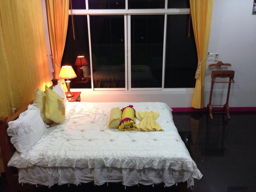 Sairougn Seaview Hotel
