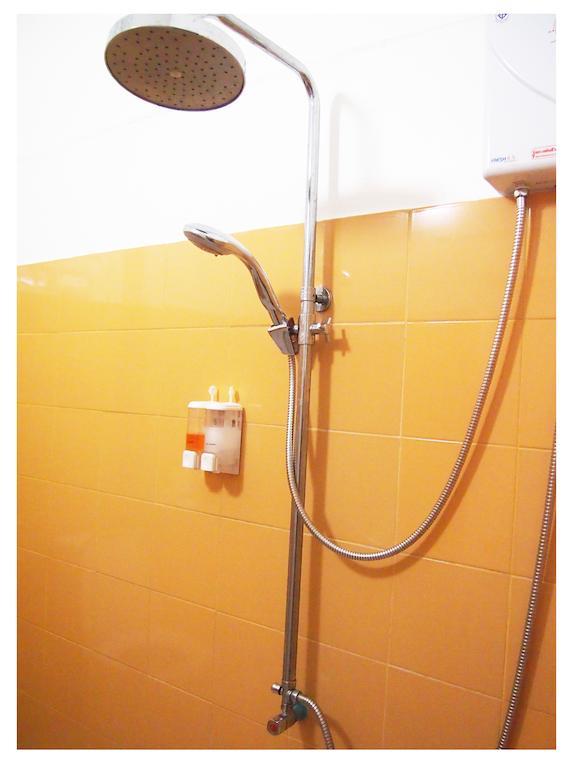 Guest house Baan Phangnga Beds And Bakery 2*
