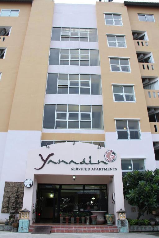 Yanadin Service Aparthotel Bang Saen