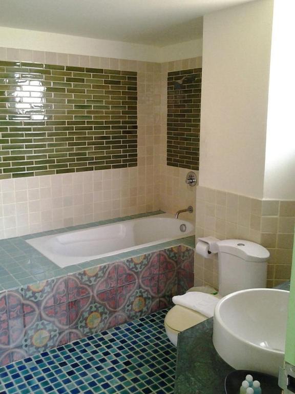 Aparthotel Yanadin Service Bang Saen