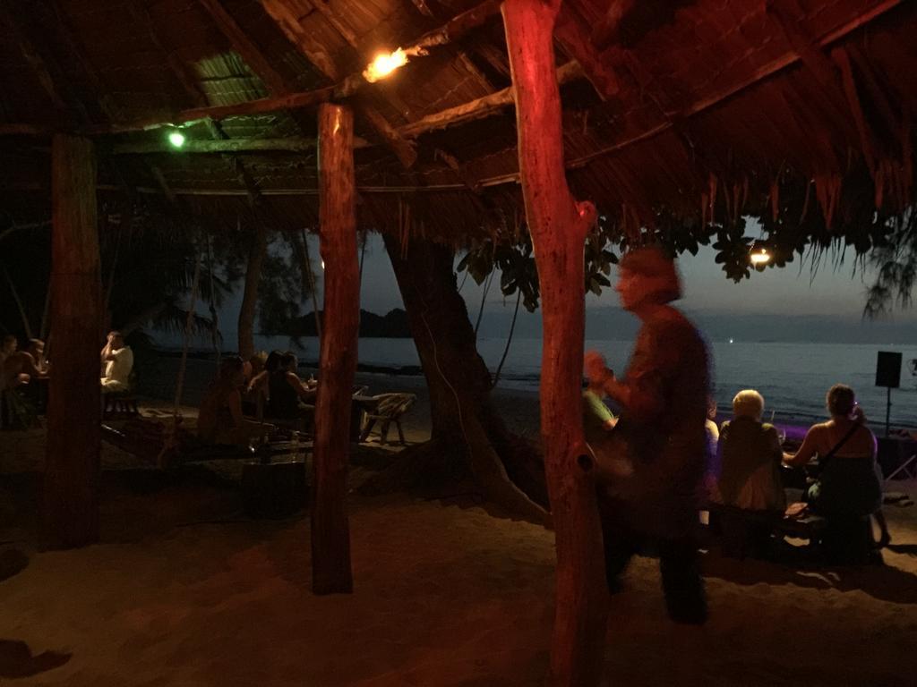 Casa de hóspedes Cocobar&bungalow'kohjum