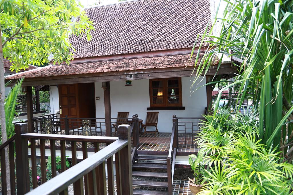 Reuanthai Village