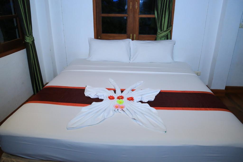 Hotel Reuanthai Village 2*